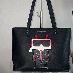 Karl Lagerfeld Mable Digital black tote bag LH7AU311. Dual handles.